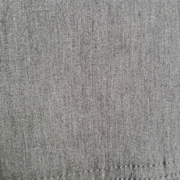 NWT Gray stretchy pencil skirt - Picture 6 of 6